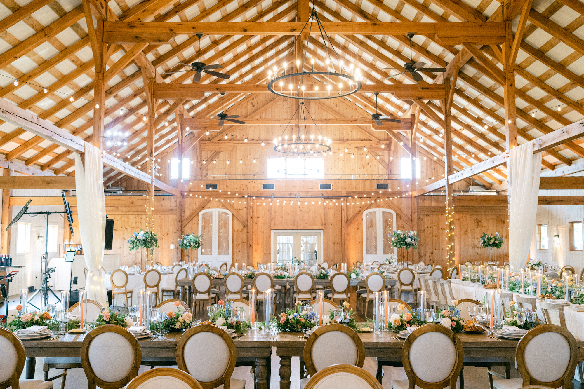 Beautiful wedding reception at Shadow Creek Barn in Purcellville, VA